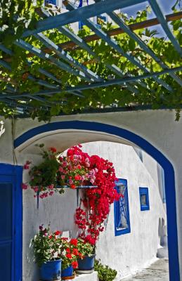 Santorini - On the way to Phira from Imérovigli