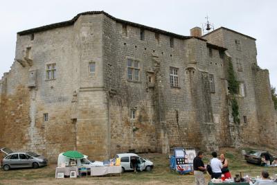 Dans les environs de Saint-Emilion - Near Saint-Emilion