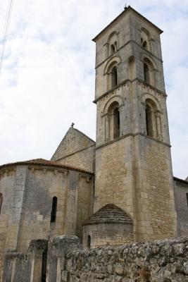 Dans les environs de Saint-Emilion - Near Saint-Emilion