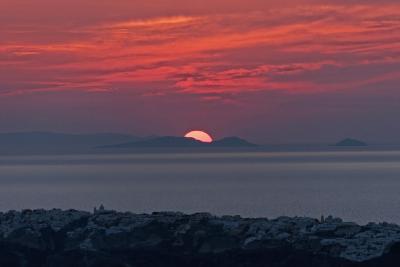 Santorini - Sunset on the caldeira