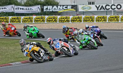 Coupe de France Motos sur le circuit Carole