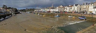 Panorama du port de Pornic, au fond de sa ria.