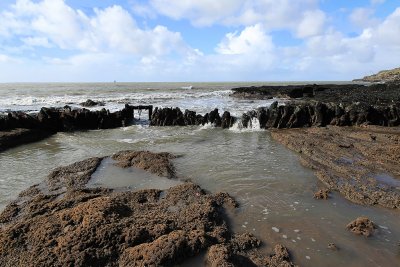 Balade le long de la cte rocheuse prs de Sainte-Marie