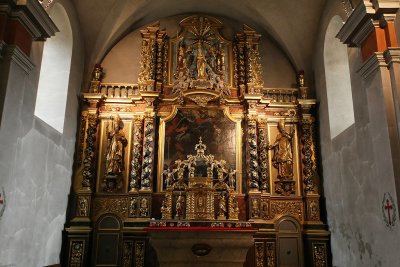 Le retable de l'glise baroque de Combloux