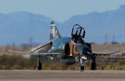 F-4 Taxi'ing