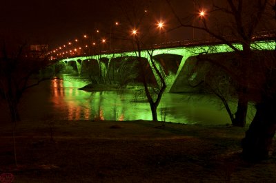 au pied du pont Saint-Michel