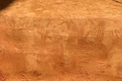traces