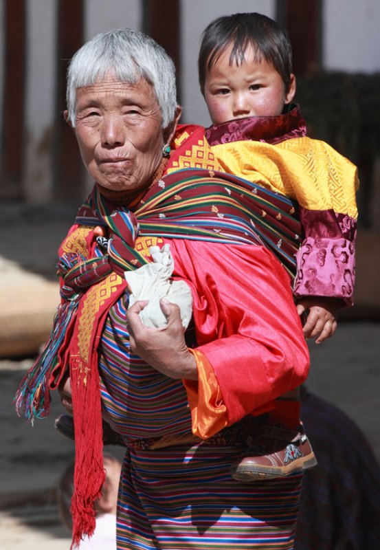 Old woman and child, Black-necked Crane Festival