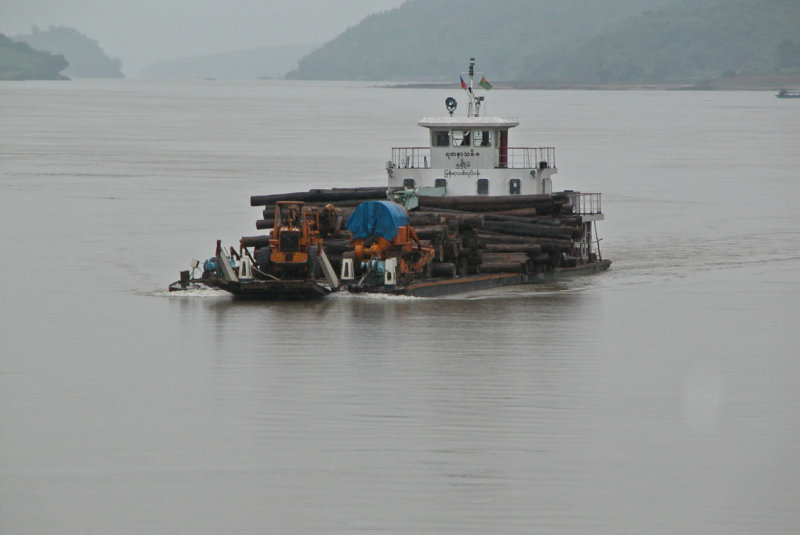 Logging barge