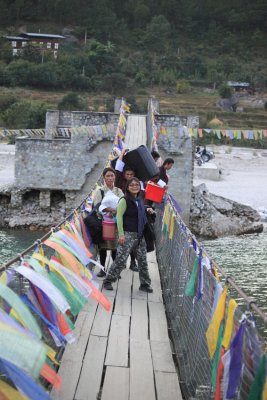 Bridge to Amankora, Punakha