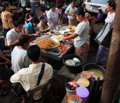 Breakfast on the street