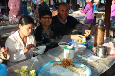 Mohinga stall breakfast