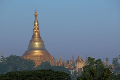 Dawn over the Shwedagon