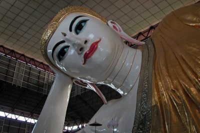 Kyaukhtatgyi Pagoda