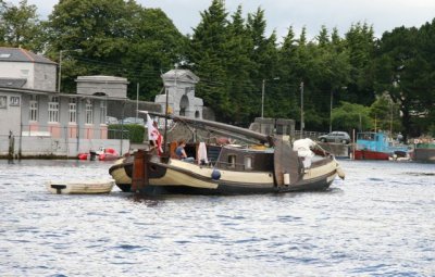 Barge.jpg