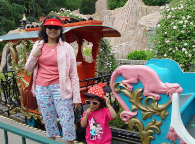 Uma and Mom in Disneyland