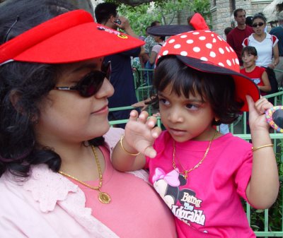 Uma and Mom in Disneyland