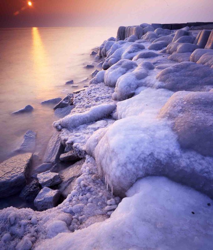 3 Illinois Beach State Park,  IL
