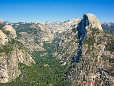 Yosemite valley 2.jpg