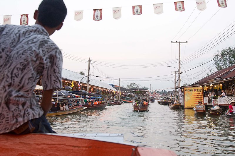 Amphawa Floating Market