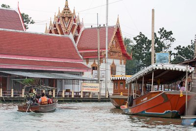 Amphawa Floating Market