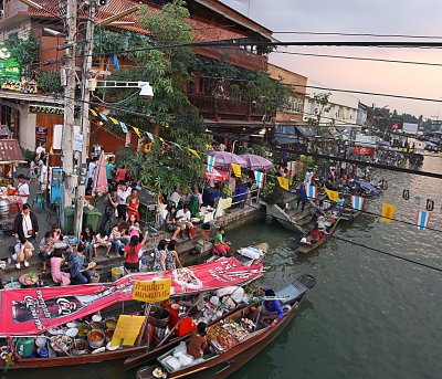 Amphawa Floating Market