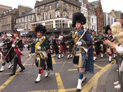 Edinurgh Festival Parade 06_08_06 018 copy.jpg