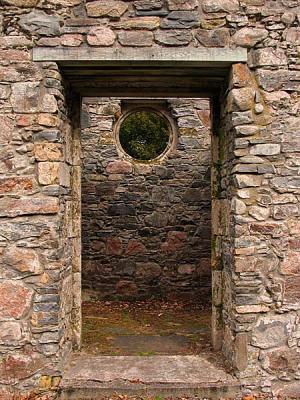 Through the Round Window