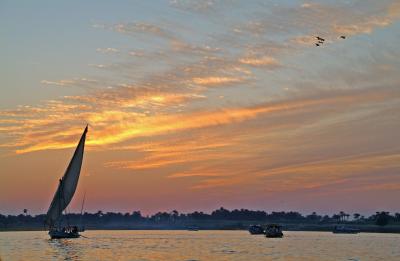 Sunset Sail 3.jpg