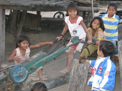 Kontum kids and more