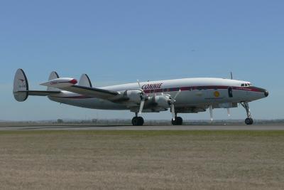Connie taxiing 20302-web.jpg