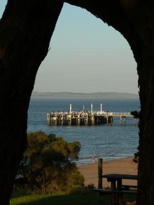 Cowes pier 1000322-web.jpg