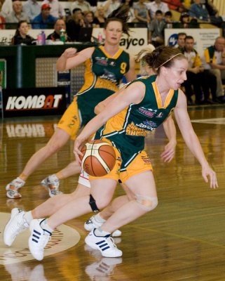 07-12-08_WNBL_ 0386_w.jpg