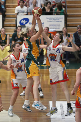 07-12-16_WNBL_ IMG_6387_w.jpg