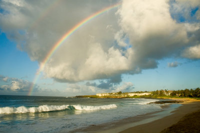 rainbow at Hyatt beach DSC_0448.jpg