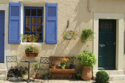 Mons Window