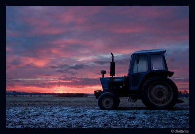Tractor Sunrise II