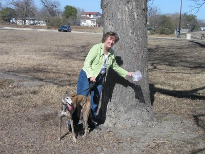  San Antonio-Bernice is spreading GC ashes by tree