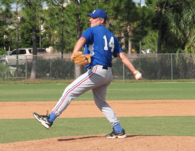 Hobb09124.JPG