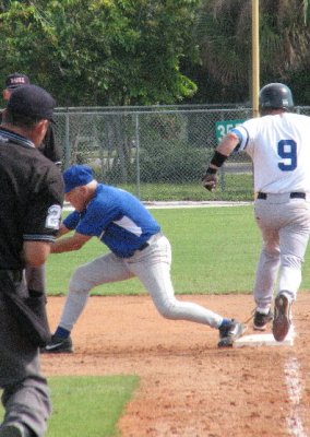 Hobb09218.JPG