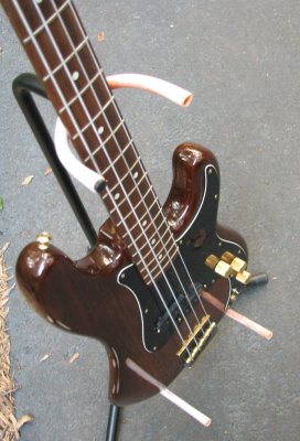 PbassSpecial13.JPG
