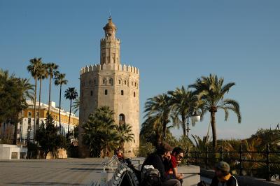 Torre del Oro tower