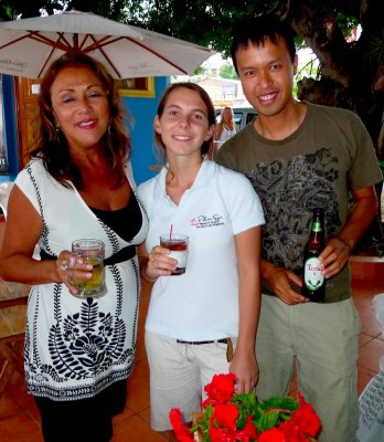 P1090748party3.JPG