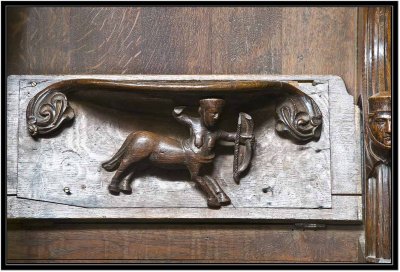 53 Misericord - Female Satyr D3011318.jpg