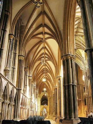 11 North Nave Aisle 87002194.jpg