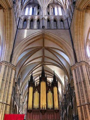 20 Organ and Central Tower 87002205.jpg