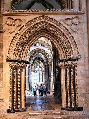 22 South Choir Aisle Gate 87002207.jpg