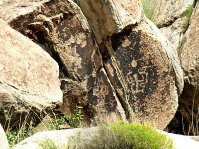 09 Petroglyphs 88004819.jpg