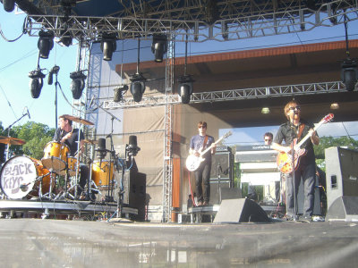 blackKeys.jpg