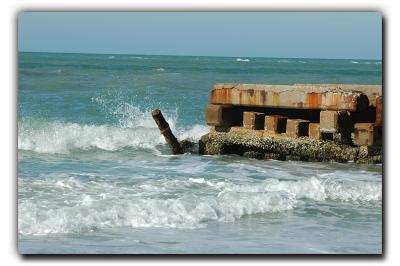 Old Pier, 12/28/05, Siesta Beach
